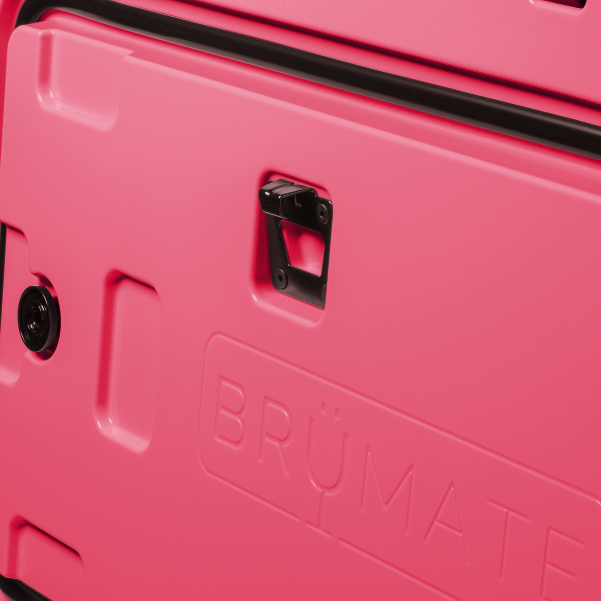 brutank-f4 brutank-55qt-neonpink-bottle-opener.png