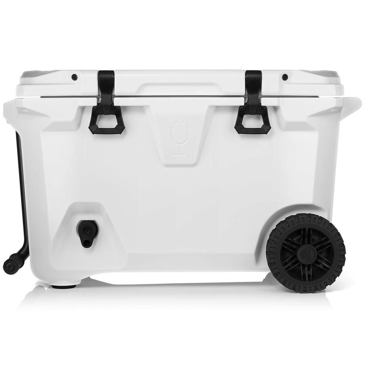 brutank-f4 brutank-ice-white-hero_6edd1b9e-0e7b-4ce7-bc4f-1847a3a92ae8.png